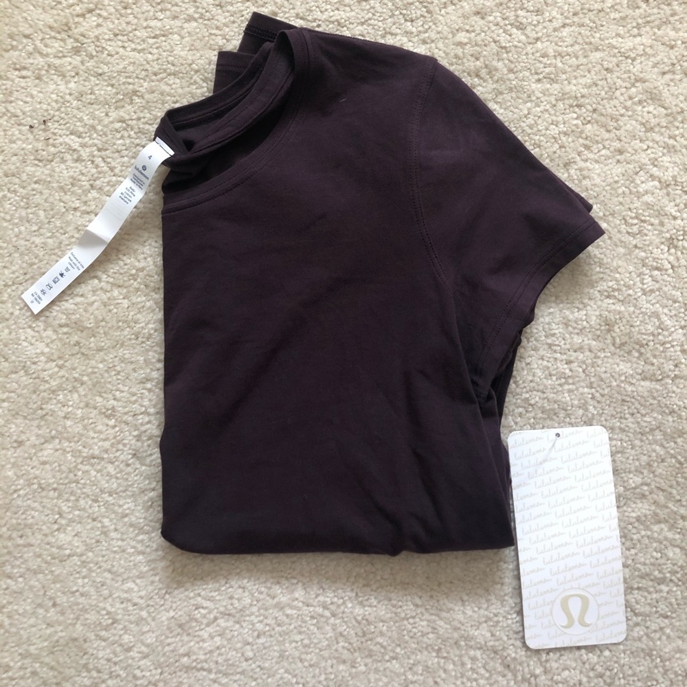 NWT lululemon love crew maroon tee